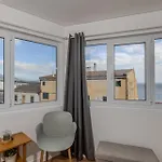 Guestready - Beachside House With Ocean View Pensionat