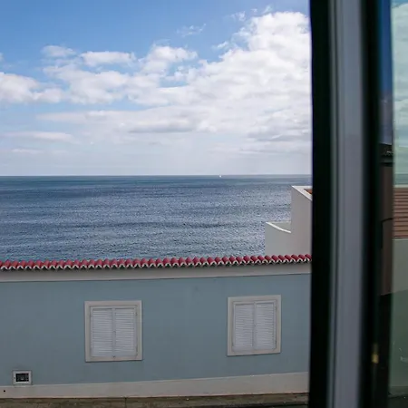 Gasthuis Guestready - Beachside House With Ocean View Ponta Delgada