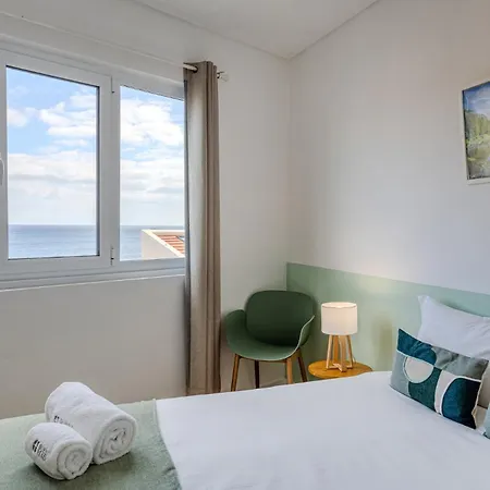 Guestready - Beachside House With Ocean View Ponta Delgada