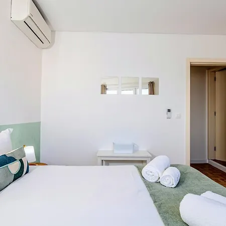 Guestready - Beachside House With Ocean View Ponta Delgada