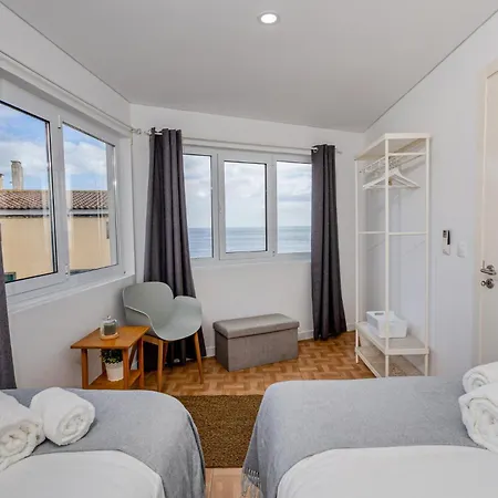 Guestready - Beachside House With Ocean View Ponta Delgada