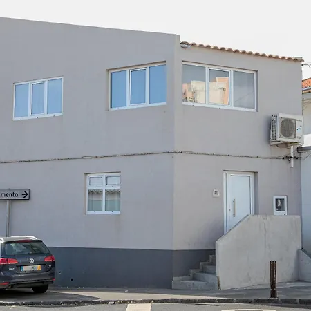 Gasthuis Guestready - Beachside House With Ocean View 3*