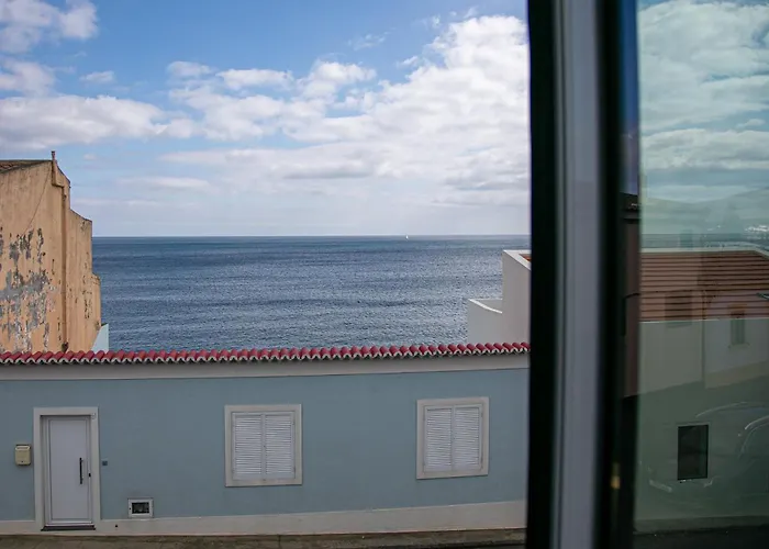 Guest house Guestready - Beachside House With Ocean View Ponta Delgada (Sao Miguel)