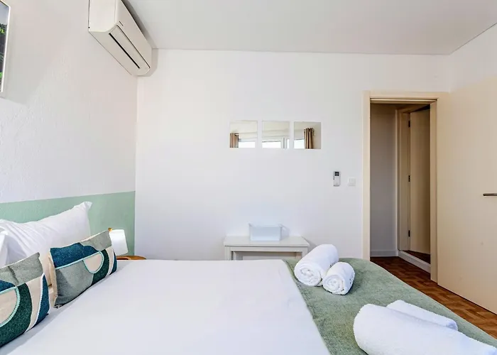 Guestready - Beachside House With Ocean View Ponta Delgada