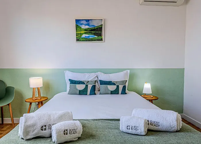 Gasthuis Guestready - Beachside House With Ocean View Ponta Delgada