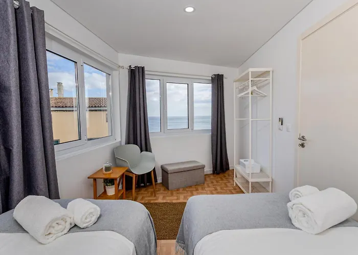 Guestready - Beachside House With Ocean View Ponta Delgada